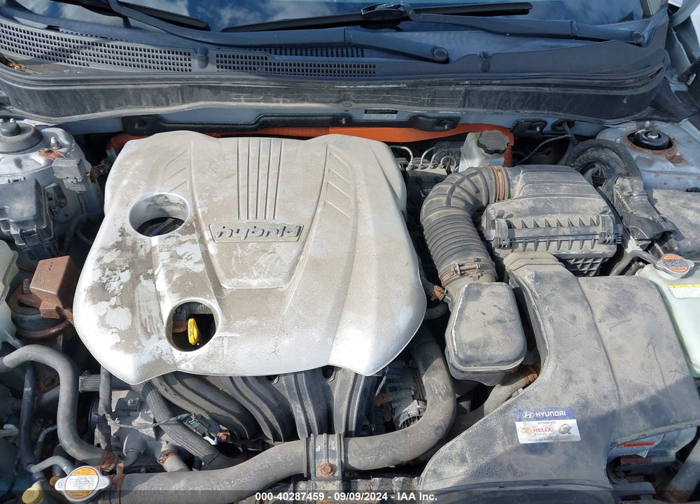 2011 HYUNDAI SONATA HYBRID VIN: KMHEC4A48BA001217