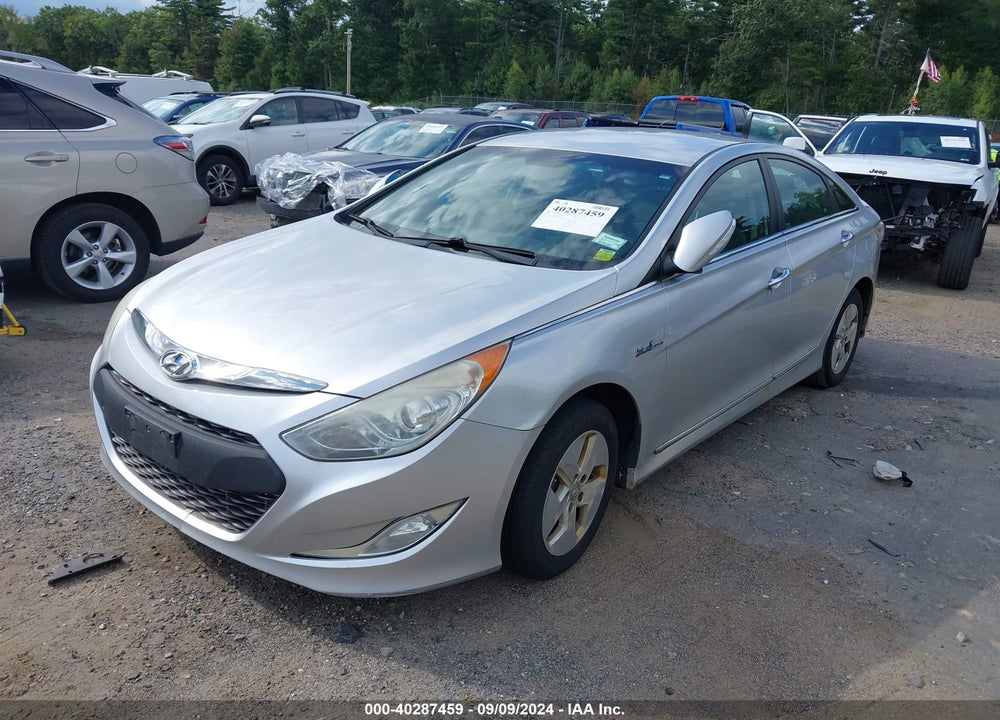 2011 HYUNDAI SONATA HYBRID VIN: KMHEC4A48BA001217