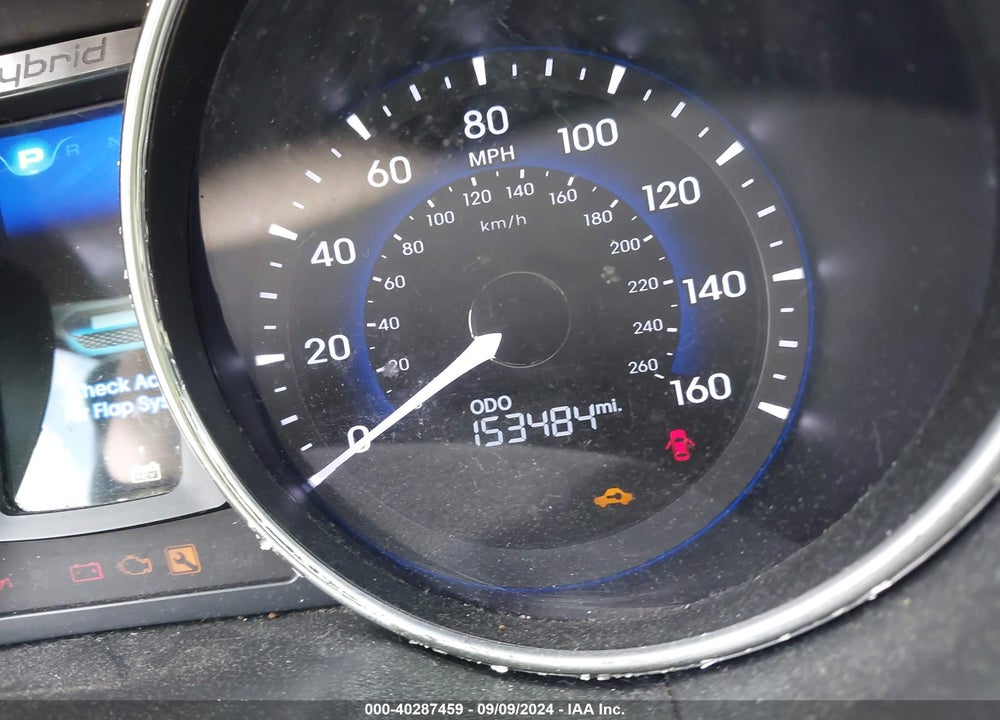 2011 HYUNDAI SONATA HYBRID VIN: KMHEC4A48BA001217
