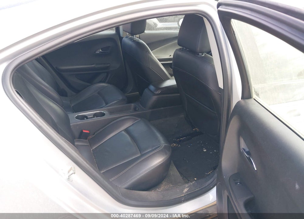 2011 CHEVROLET VOLT VIN: 1G1RD6E47BU102684