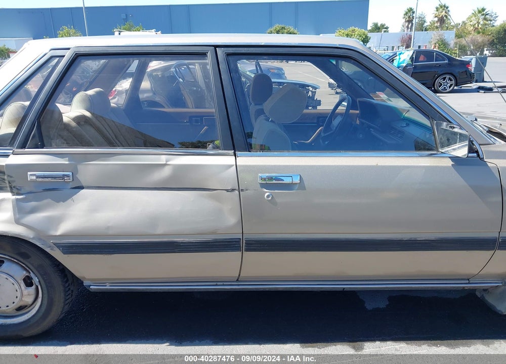 1986 TOYOTA CAMRY LE VIN: JT2SV16E7G0421090