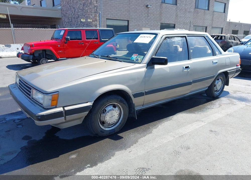1986 TOYOTA CAMRY LE VIN: JT2SV16E7G0421090