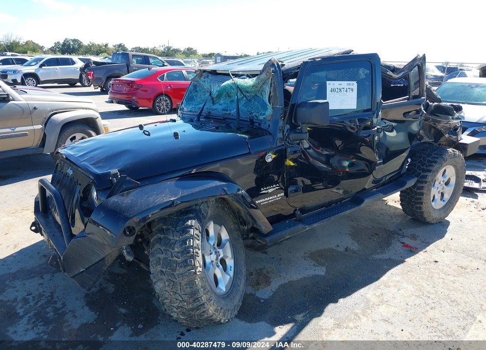 2014 JEEP WRANGLER UNLIMITED SAHARA VIN: 1C4BJWEG1EL135914