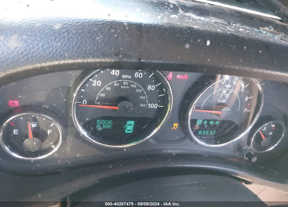 2014 JEEP WRANGLER UNLIMITED SAHARA VIN: 1C4BJWEG1EL135914