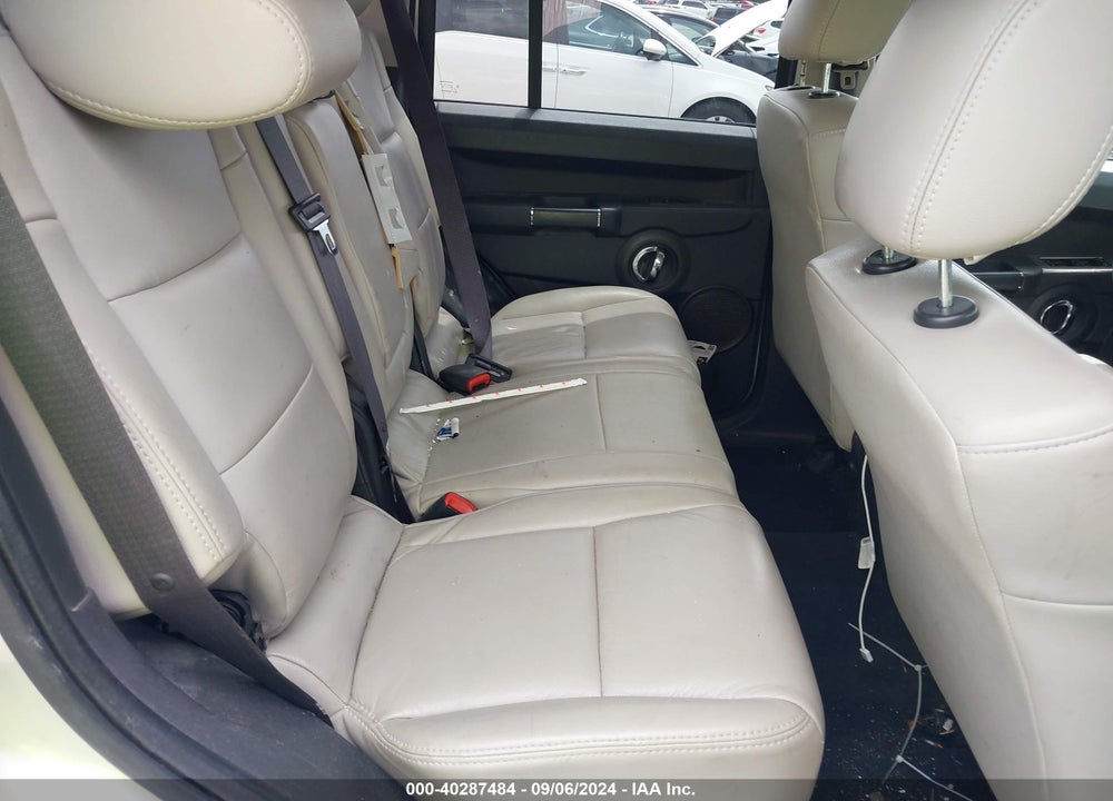 2010 JEEP COMMANDER SPORT VIN: 1J4RG4GK5AC126494