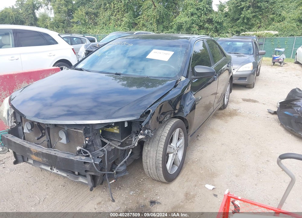 2012 TOYOTA CAMRY SE VIN: 4T1BF1FK8CU097673