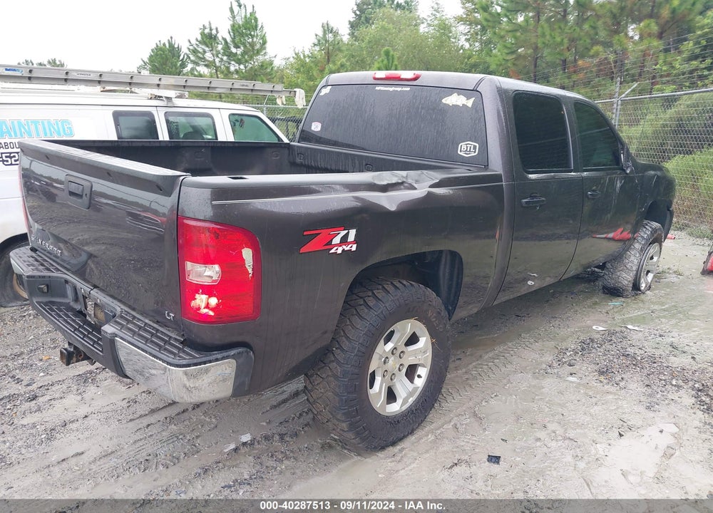 2011 CHEVROLET SILVERADO 1500 LT VIN: 3GCPKSE35BG298387