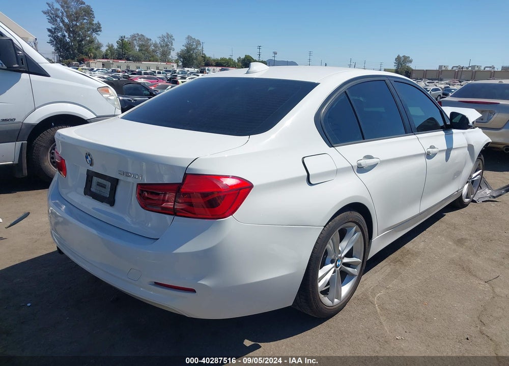 2018 BMW 320I VIN: WBA8E1G53JNU90723