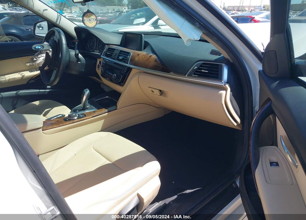 2018 BMW 320I VIN: WBA8E1G53JNU90723