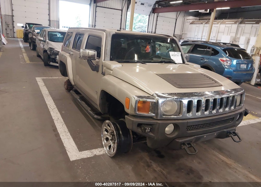 2007 HUMMER H3 SUV VIN: 5GTDN13E678219498
