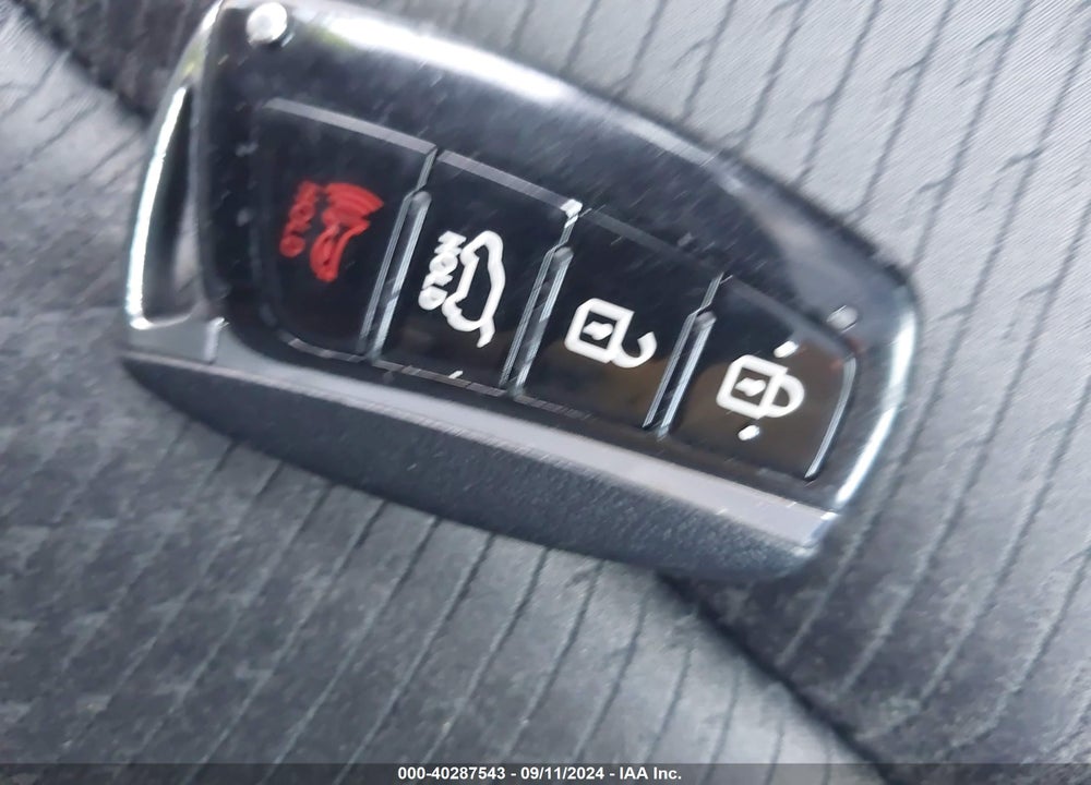 2013 HYUNDAI SANTA FE SPORT 2.0T VIN: 5XYZUDLA7DG062468