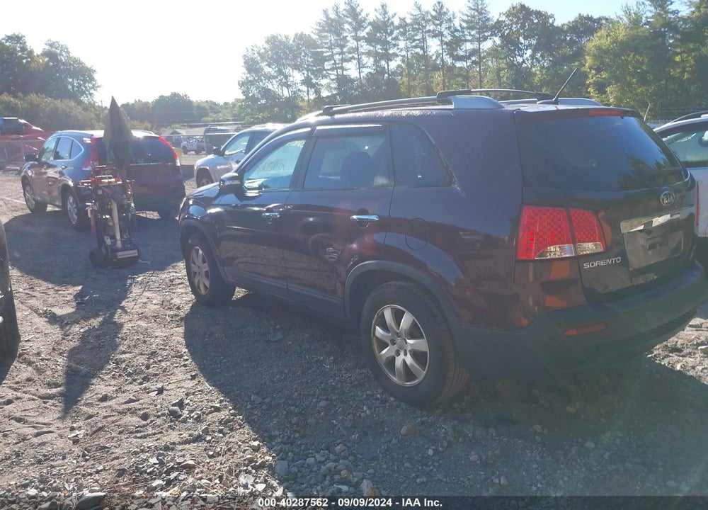 2012 KIA SORENTO LX VIN: 5XYKT3A69CG277247