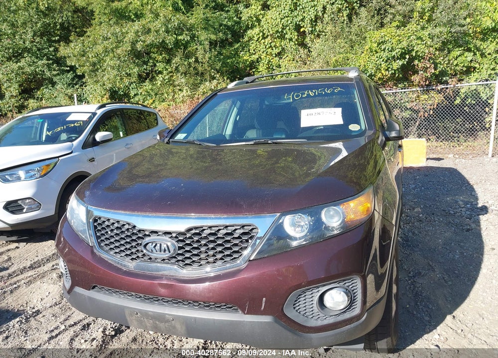 2012 KIA SORENTO LX VIN: 5XYKT3A69CG277247