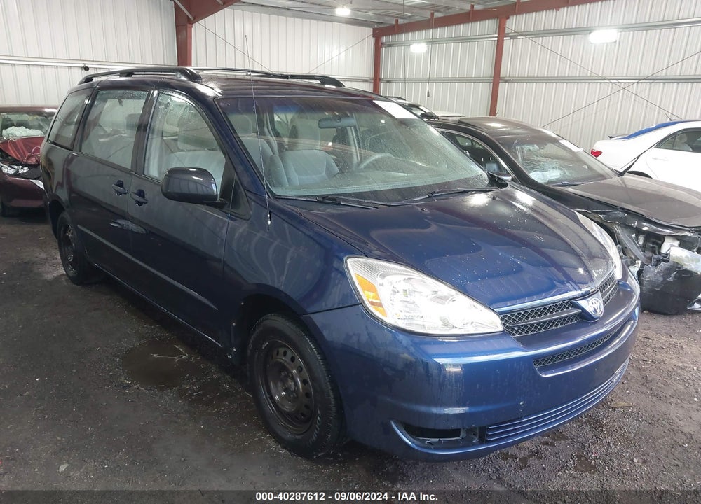 2005 TOYOTA SIENNA VIN: 5TDZA23C05S260327