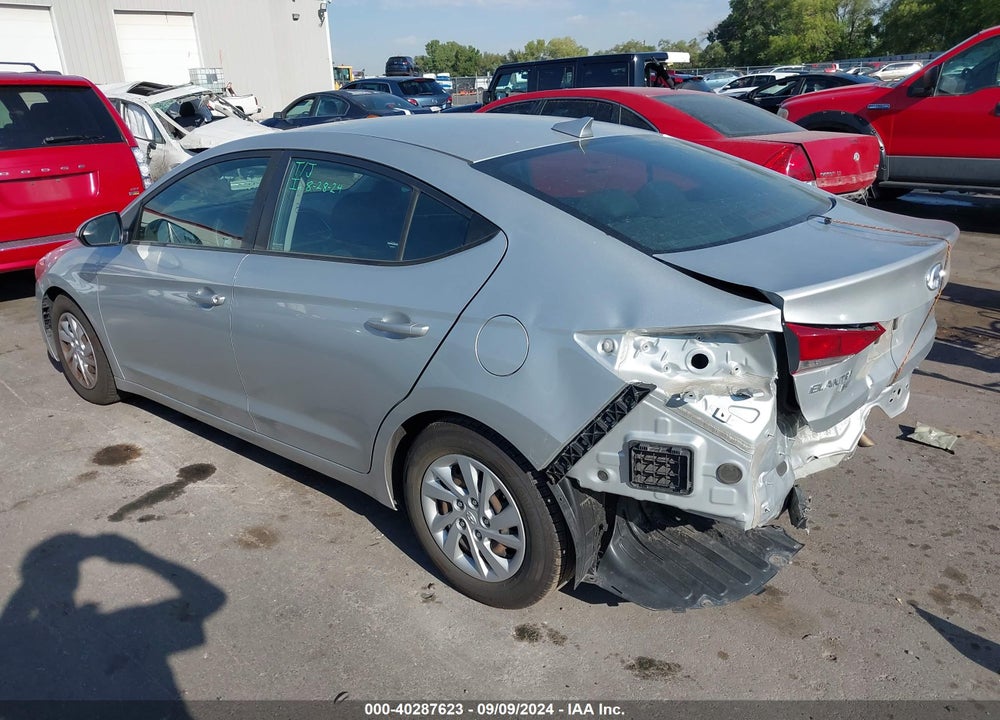 2018 HYUNDAI ELANTRA SE VIN: 5NPD74LF7JH395173