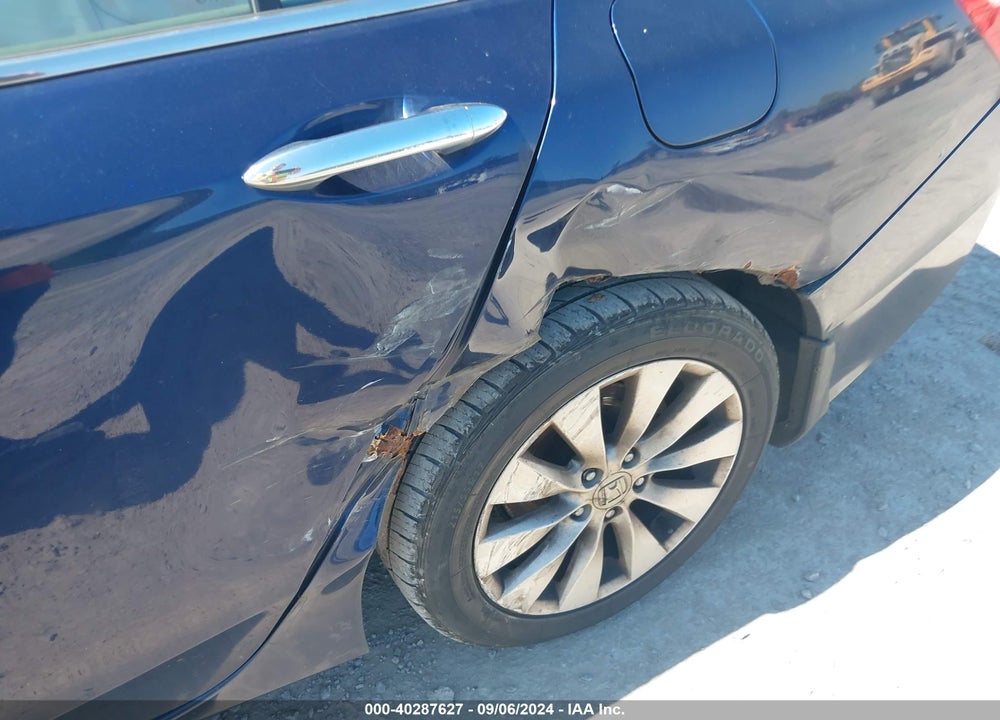 2013 HONDA ACCORD VIN: 1HGCR2F78DA000218