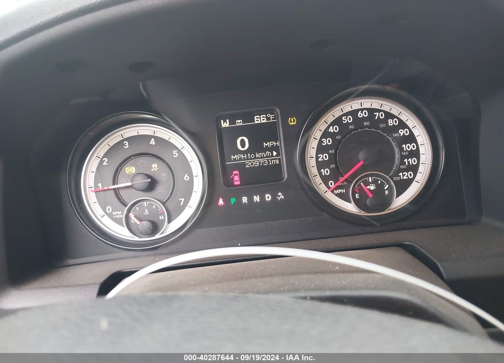 2016 RAM 1500 EXPRESS VIN: 3C6JR6AT6GG112174