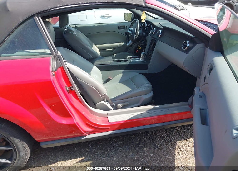 2006 FORD MUSTANG V6 VIN: 1ZVFT84N865206441