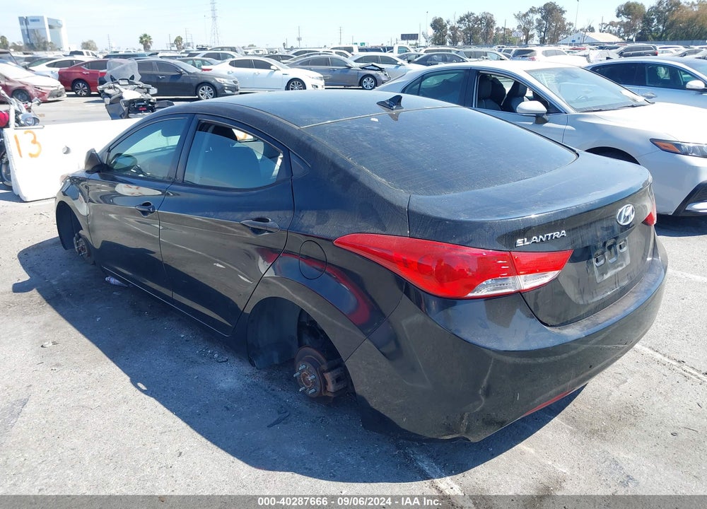 2013 HYUNDAI ELANTRA GLS VIN: KMHDH4AE1DU720767
