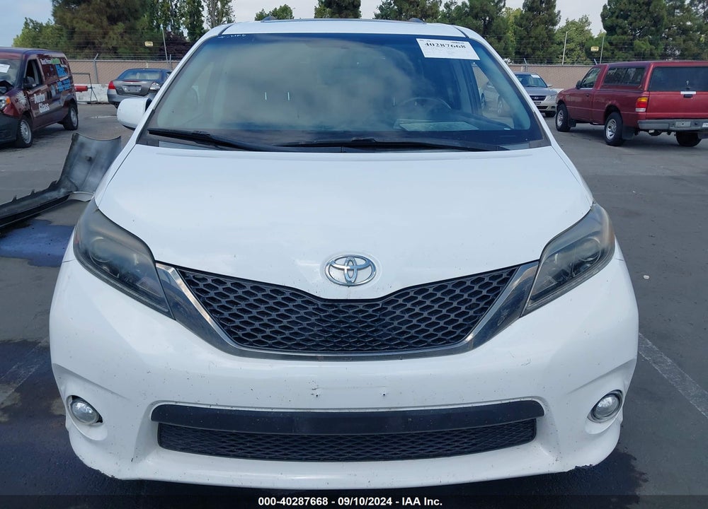 2015 TOYOTA SIENNA SE 8 PASSENGER VIN: 5TDXK3DC0FS597588