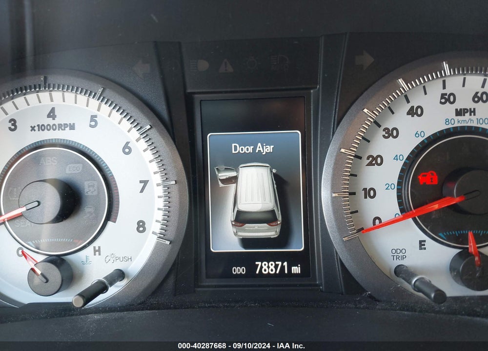 2015 TOYOTA SIENNA SE 8 PASSENGER VIN: 5TDXK3DC0FS597588