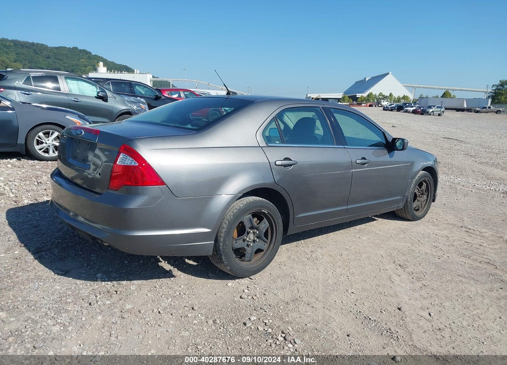 2010 FORD FUSION SE VIN: 3FAHP0HA5AR401076