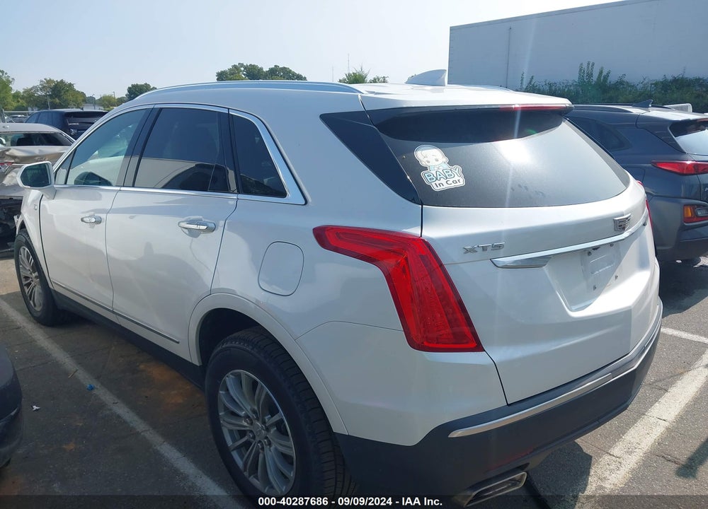 2018 CADILLAC XT5 LUXURY VIN: 1GYKNCRS8JZ120927