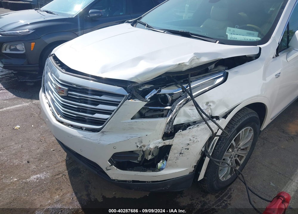 2018 CADILLAC XT5 LUXURY VIN: 1GYKNCRS8JZ120927