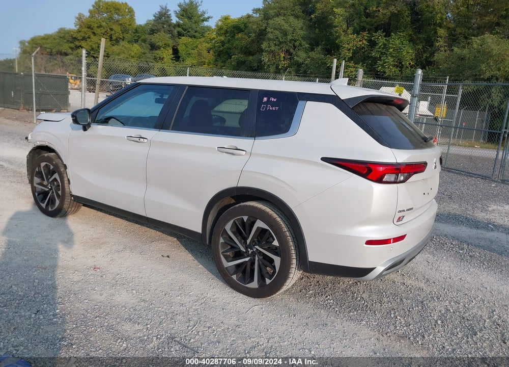 2022 MITSUBISHI OUTLANDER BLACK EDITION S-AWC/SE 2.5 S-AWC/SE LAUNCH EDITION S-AWC VIN: JA4J4UA82NZ014144