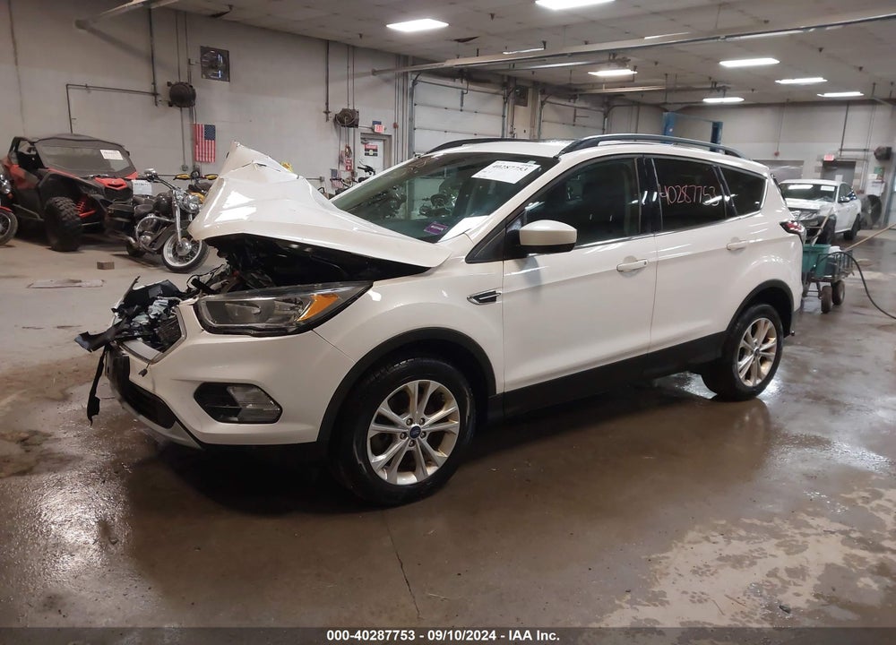2018 FORD ESCAPE SE VIN: 1FMCU9GD6JUD32951