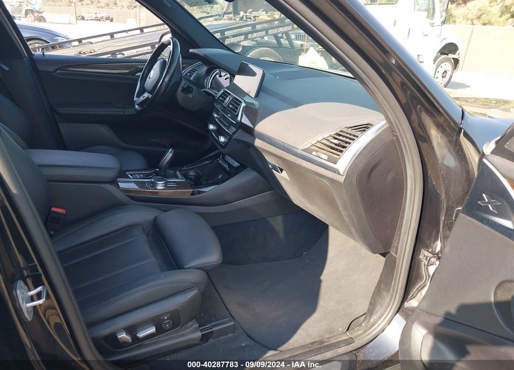 2018 BMW X3 XDRIVE30I VIN: 5UXTR9C55JLD70344