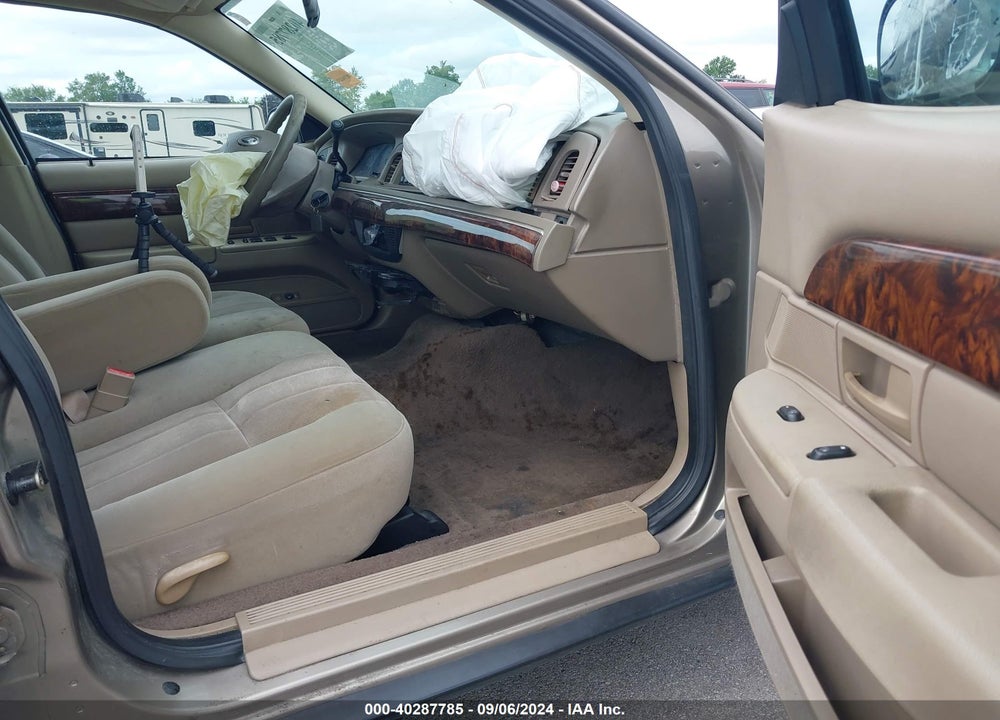 2004 MERCURY GRAND MARQUIS GS VIN: 2MEFM74W94X670271