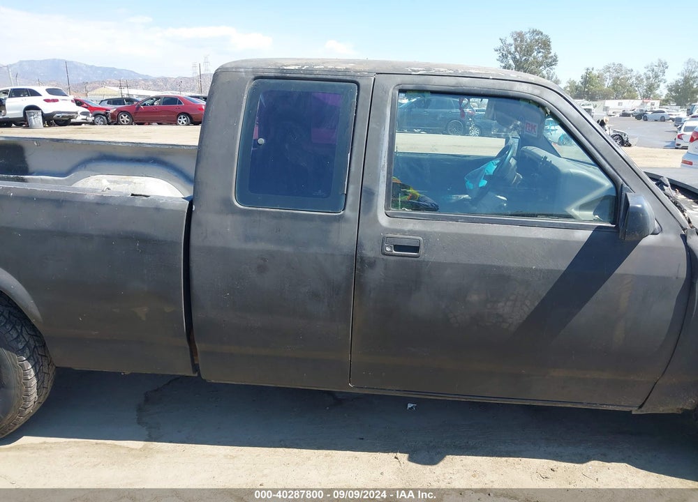 1995 DODGE DAKOTA VIN: 1B7GL23XXSS305832