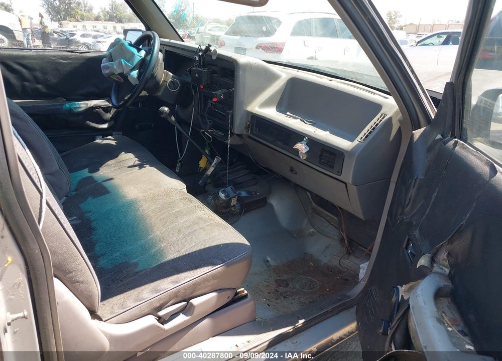 1995 DODGE DAKOTA VIN: 1B7GL23XXSS305832