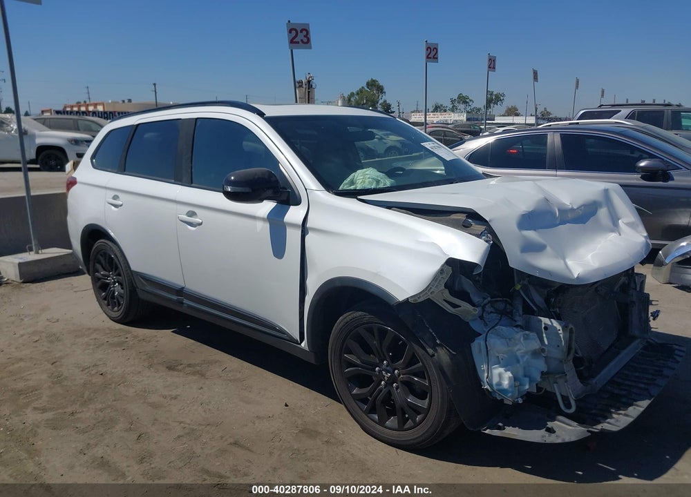 2019 MITSUBISHI OUTLANDER LE VIN: JA4AD3A36KZ055242