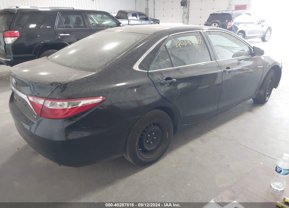 2017 TOYOTA CAMRY LE VIN: 4T1BF1FK2HU656626