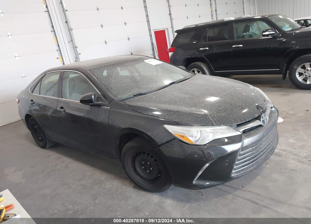 2017 TOYOTA CAMRY LE VIN: 4T1BF1FK2HU656626