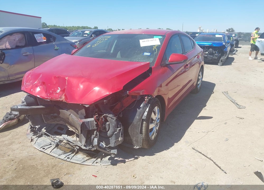 2018 HYUNDAI ELANTRA SE VIN: 5NPD74LF3JH347492