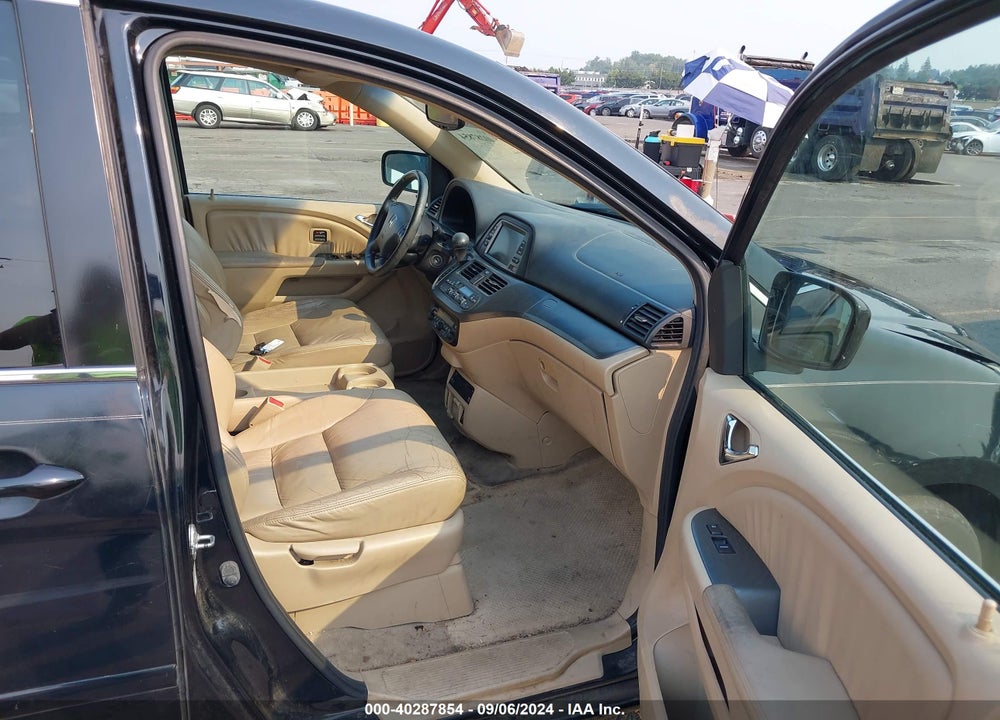 2007 HONDA ODYSSEY TOURING VIN: 5FNRL38857B110015