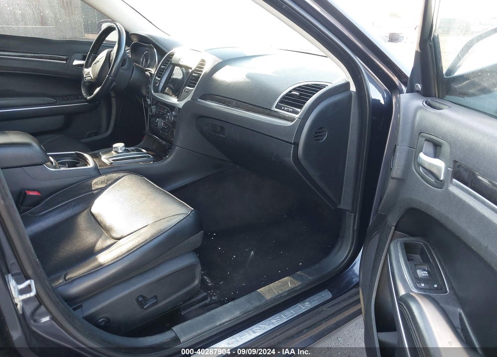 2017 CHRYSLER 300C VIN: 2C3CCAEG5HH646274