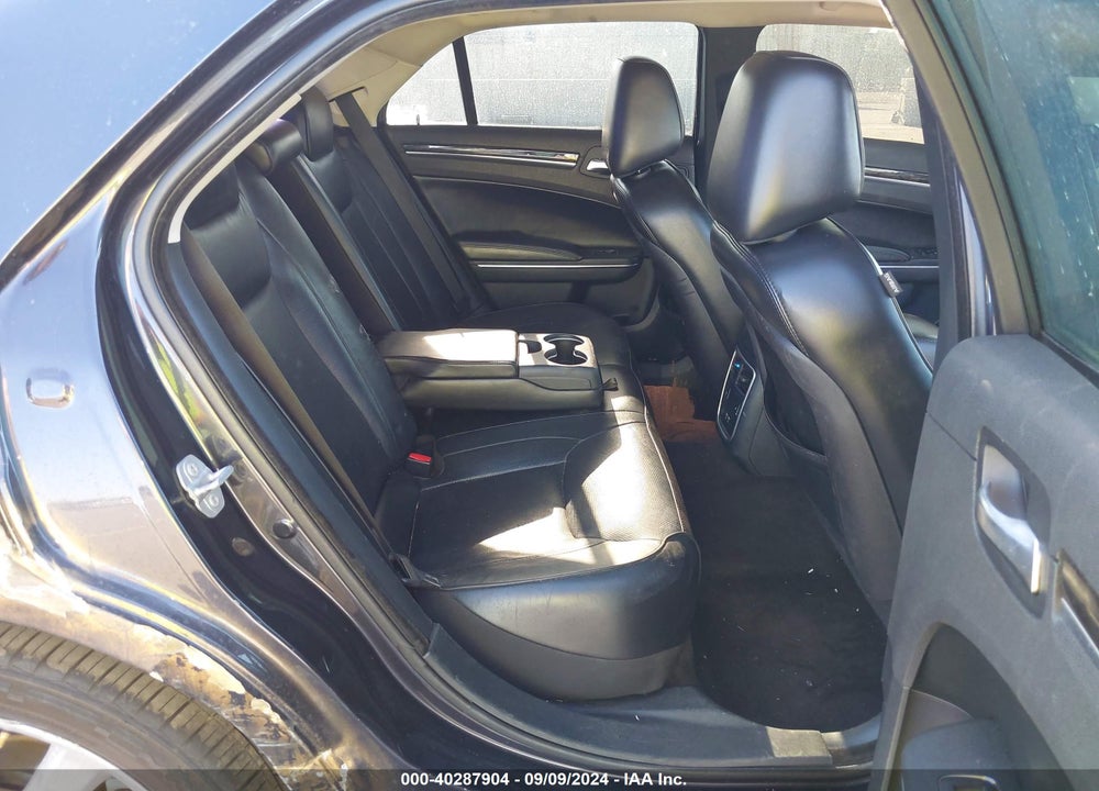 2017 CHRYSLER 300C VIN: 2C3CCAEG5HH646274