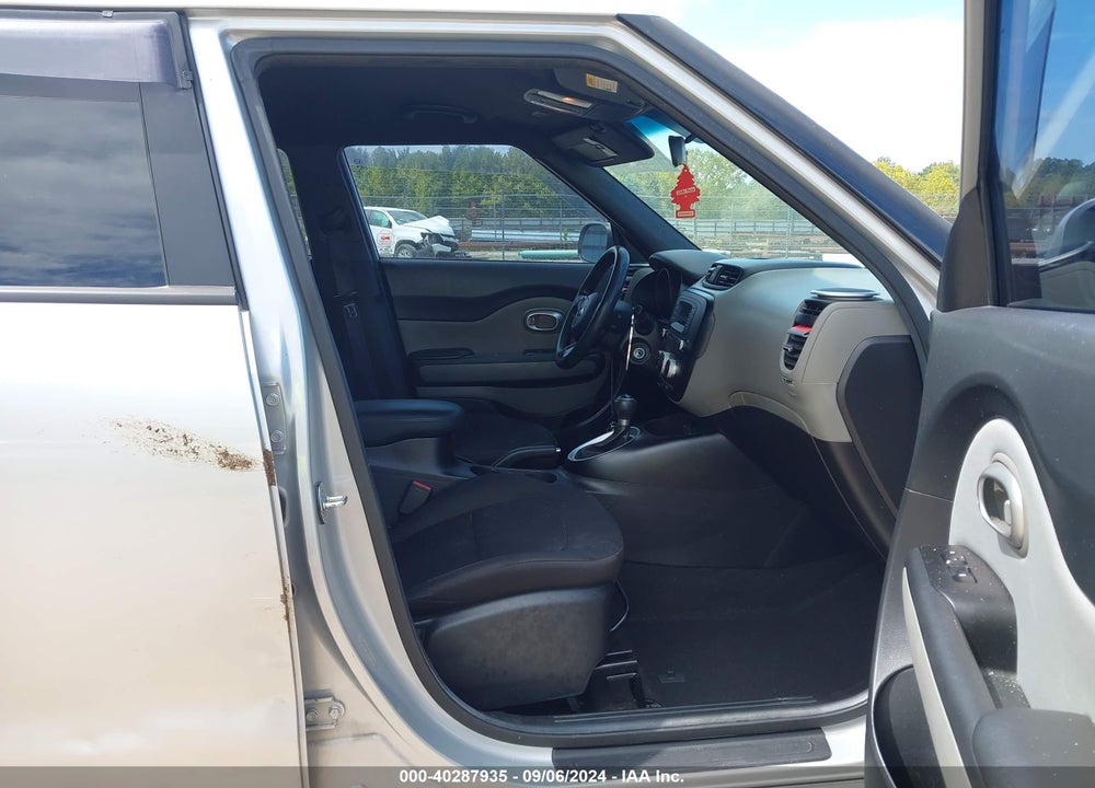2015 KIA SOUL VIN: KNDJN2A22F7767334
