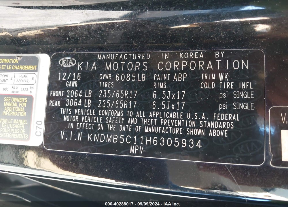 2017 KIA SEDONA LX VIN: KNDMB5C11H6305934