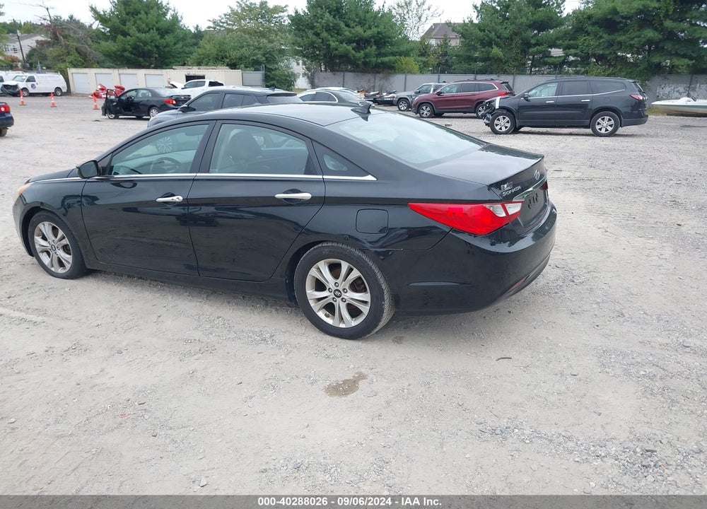 2011 HYUNDAI SONATA LIMITED/SE VIN: 5NPEC4ACXBH085416