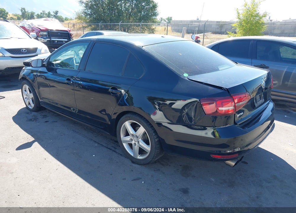 2017 VOLKSWAGEN JETTA 1.4T S VIN: 3VW2B7AJ7HM371164