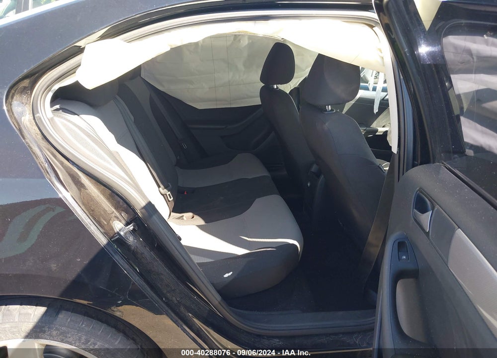 2017 VOLKSWAGEN JETTA 1.4T S VIN: 3VW2B7AJ7HM371164