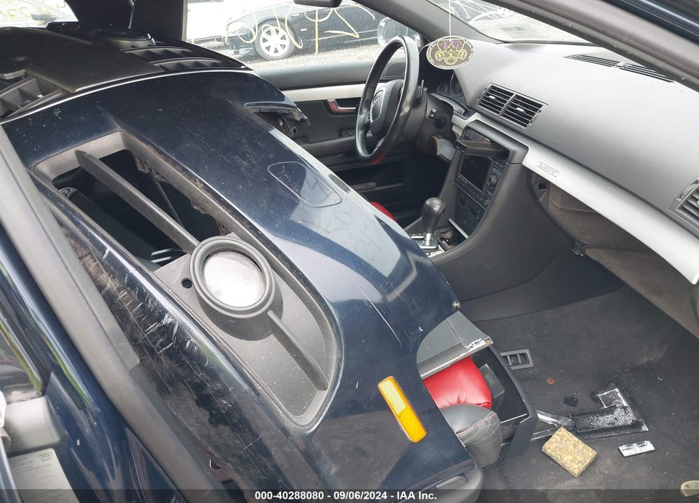 2005 AUDI S4 4.2 VIN: WAUGL68E95A479820