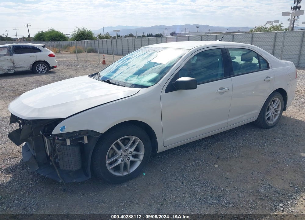 2012 FORD FUSION S VIN: 3FAHP0GA9CR380611