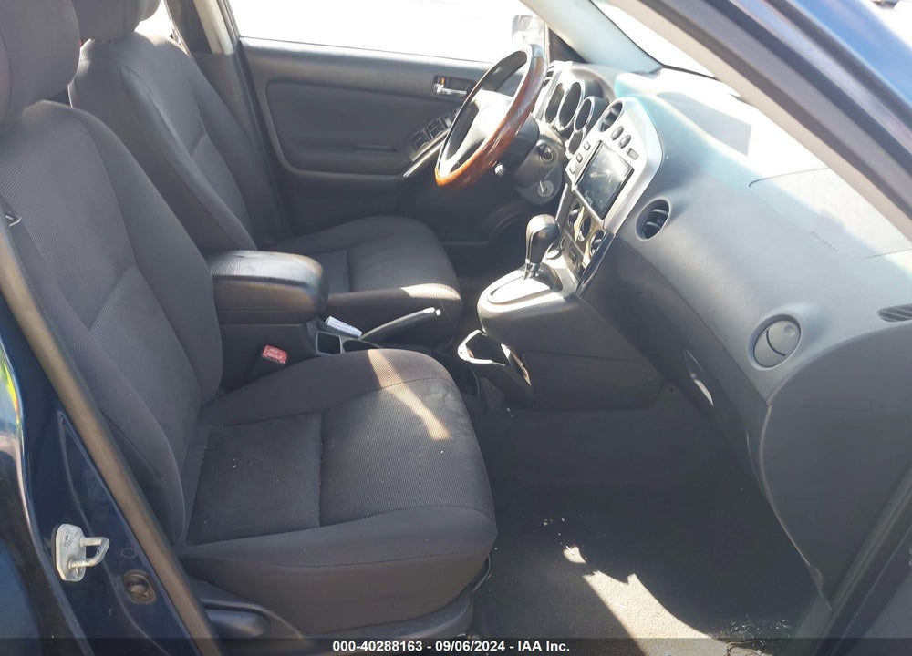2004 TOYOTA MATRIX/XR VIN: 2T1KR32E14C204956