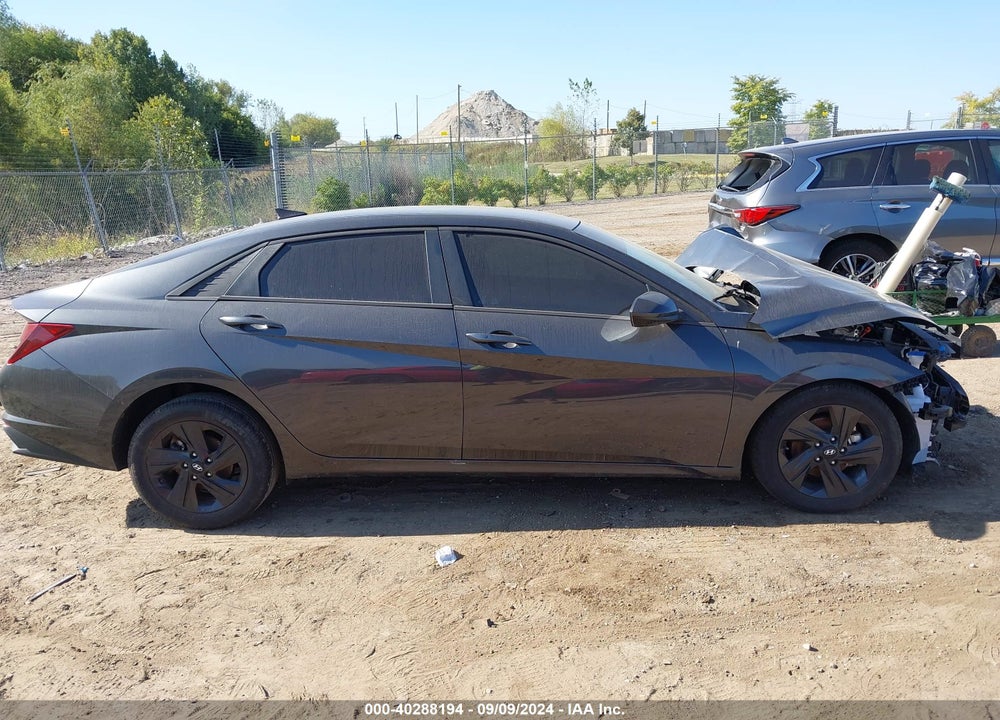 2021 HYUNDAI ELANTRA SEL VIN: 5NPLM4AG4MH034729